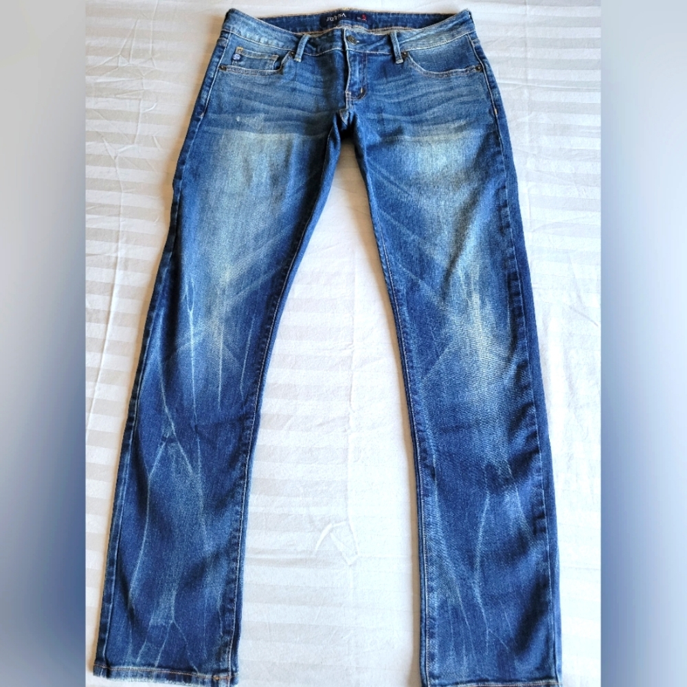 Size 5 Just USA Jeans.  Like New.